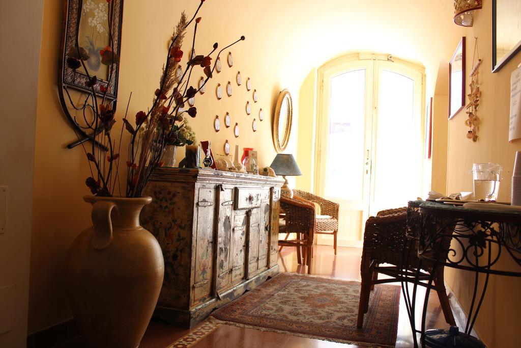 Hotel Residence Le Chiavi Di San Francesco Trapani Eksteriør bilde